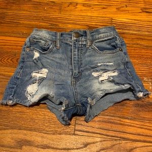 Aeropostale 00 “Ripped” Shortie Shorts